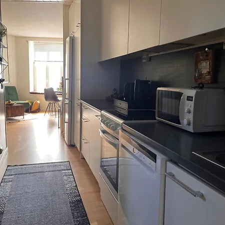 Bright And Charming Downtown In Historical Peaceful Area Appartement