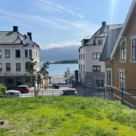 Appartement Bright And Charming Downtown In Historical Peaceful Area Ålesund